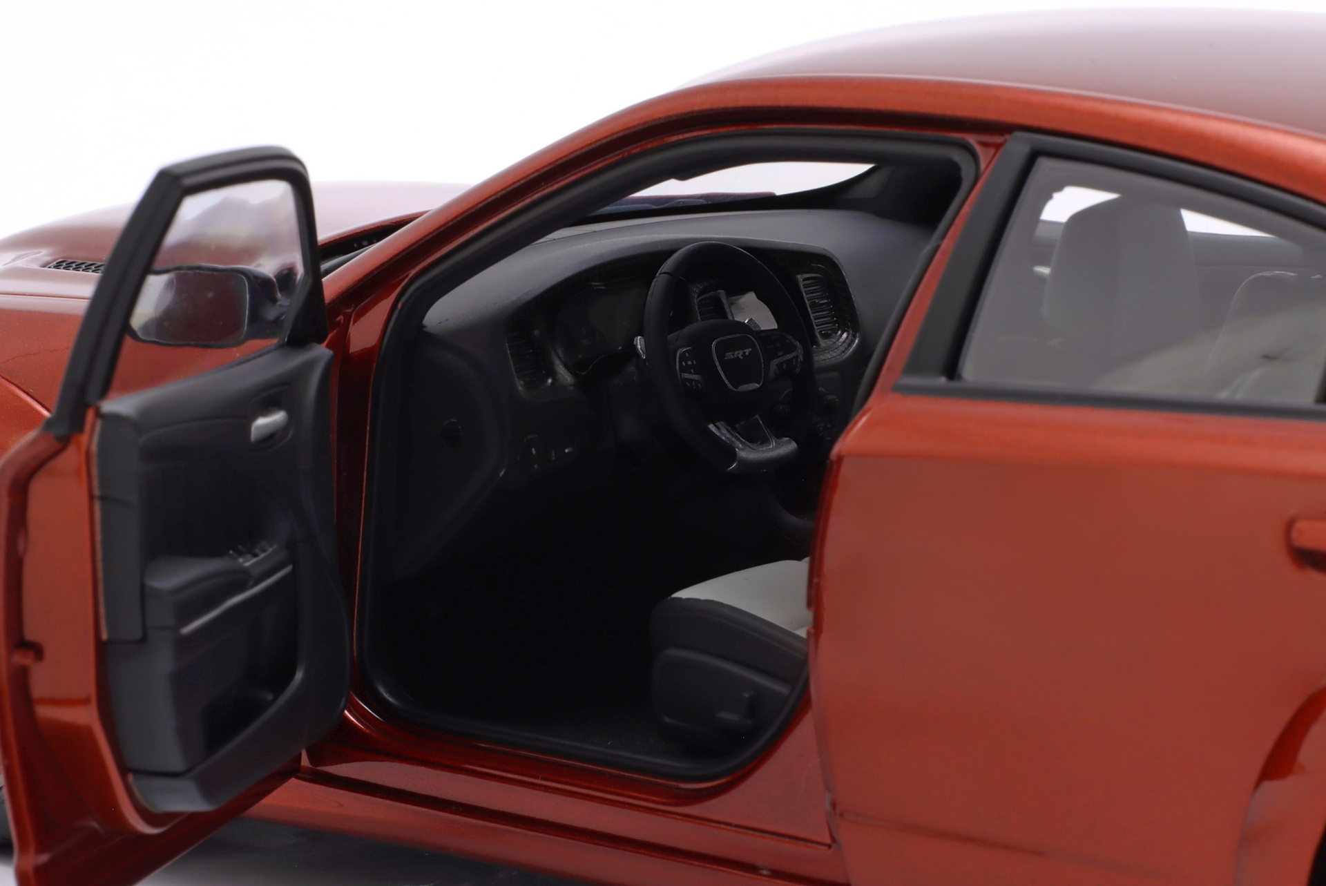 Dodge Charger SRT Hellcat Redeye Jailbreak zimtbraun  