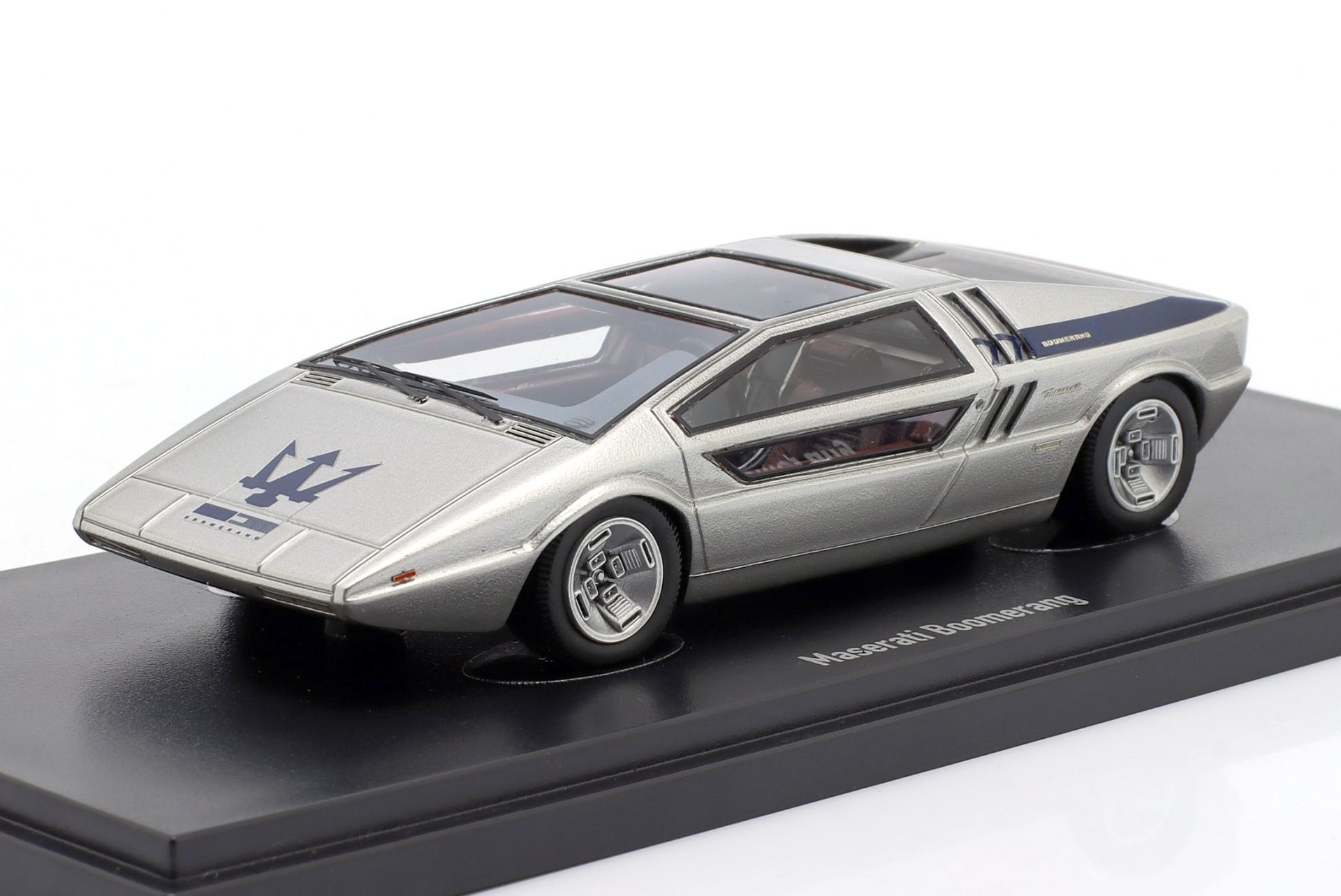 Maserati Boomerang Concept Car 1971 silber  