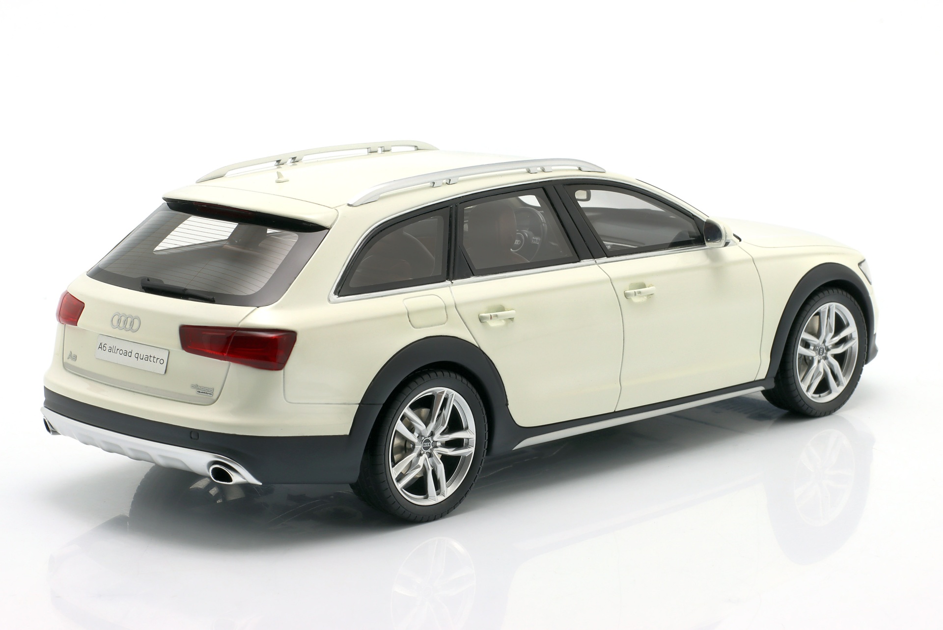 Audi A6 (C7) All Road Baujahr 2015 Ibis wei&szlig;  OttOmobile