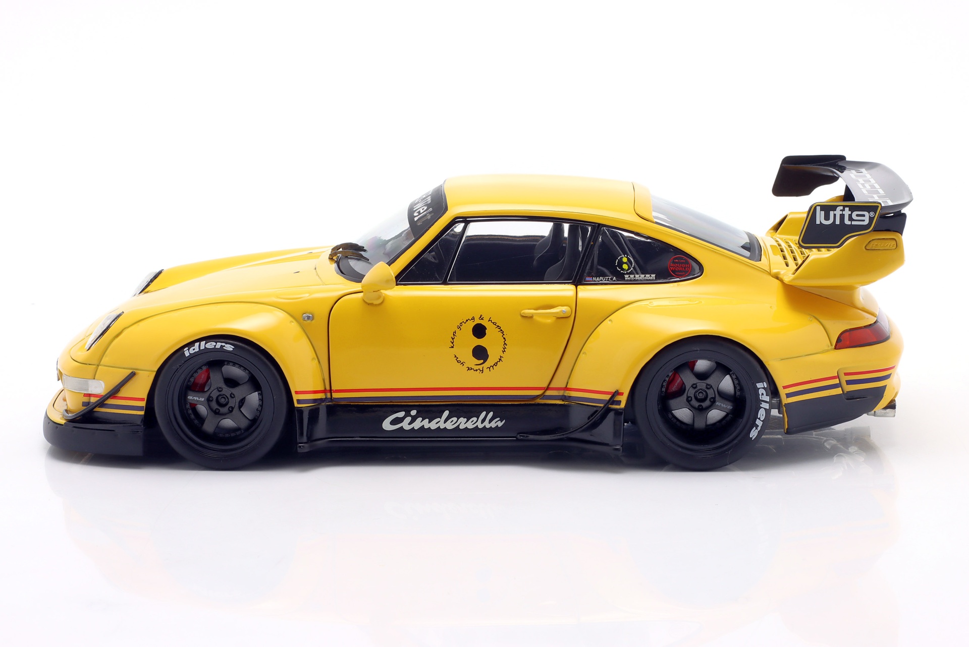 Porsche 911 (993) RWB Rauh-Welt Cinderella 2020 gelb  
