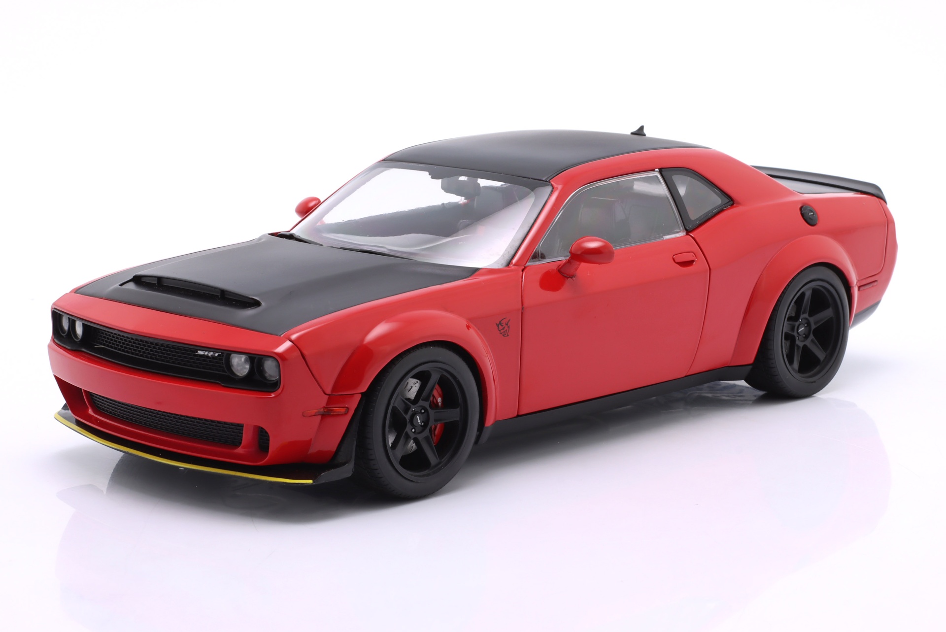 Dodge Challenger SRT Demon Baujahr 2023 rot  