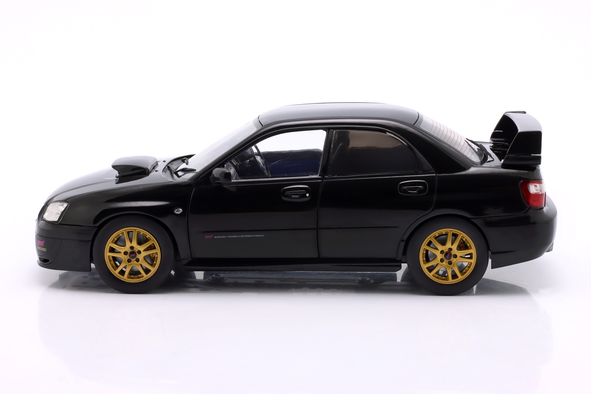 Subaru Impreza WRX STI Baujahr 2004 perlschwarz  