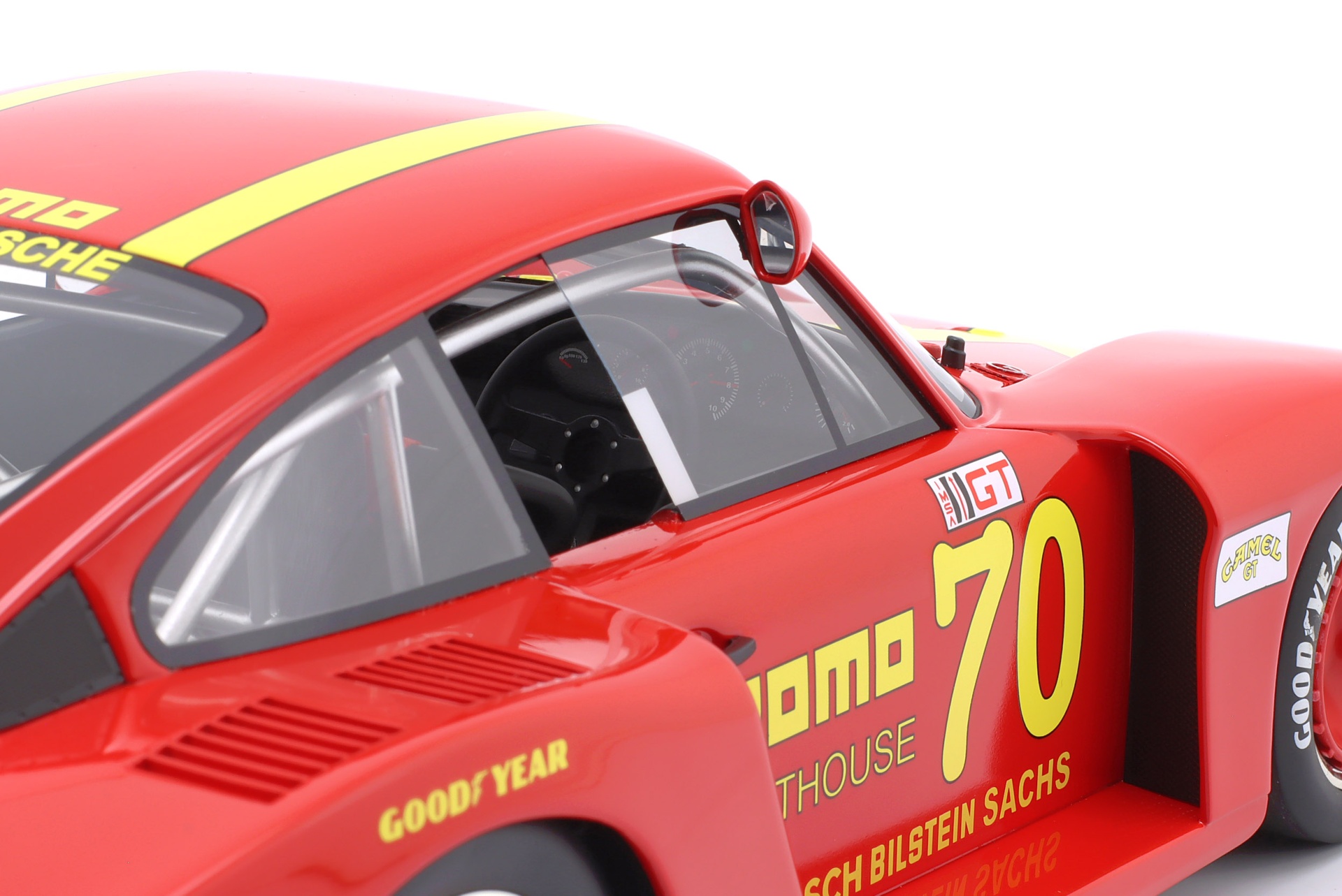 Porsche 935/78 Moby Dick #70 MOMO 2nd DRM Norisring 1981 G. Moretti  