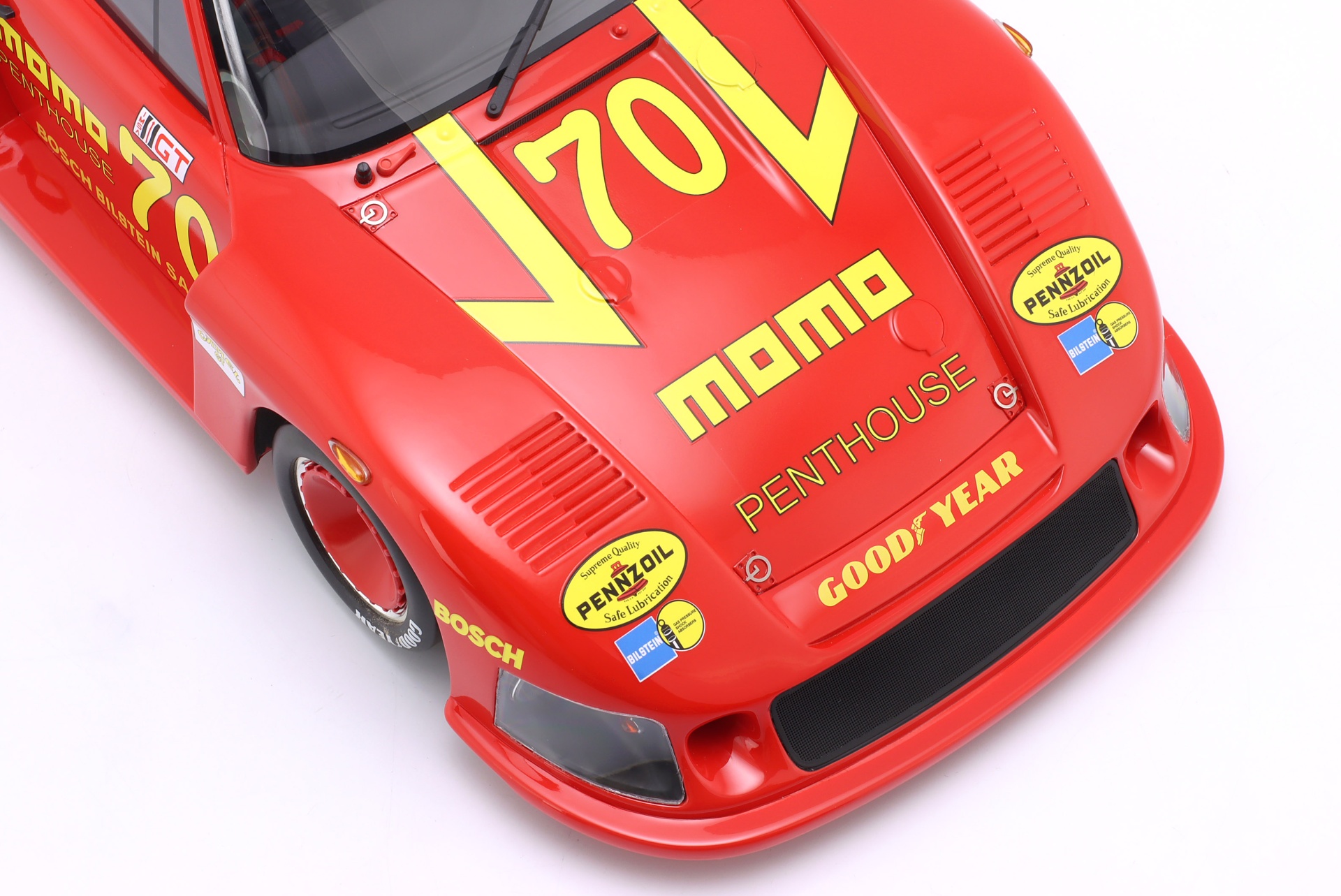 Porsche 935/78 Moby Dick #70 MOMO 2nd DRM Norisring 1981 G. Moretti  