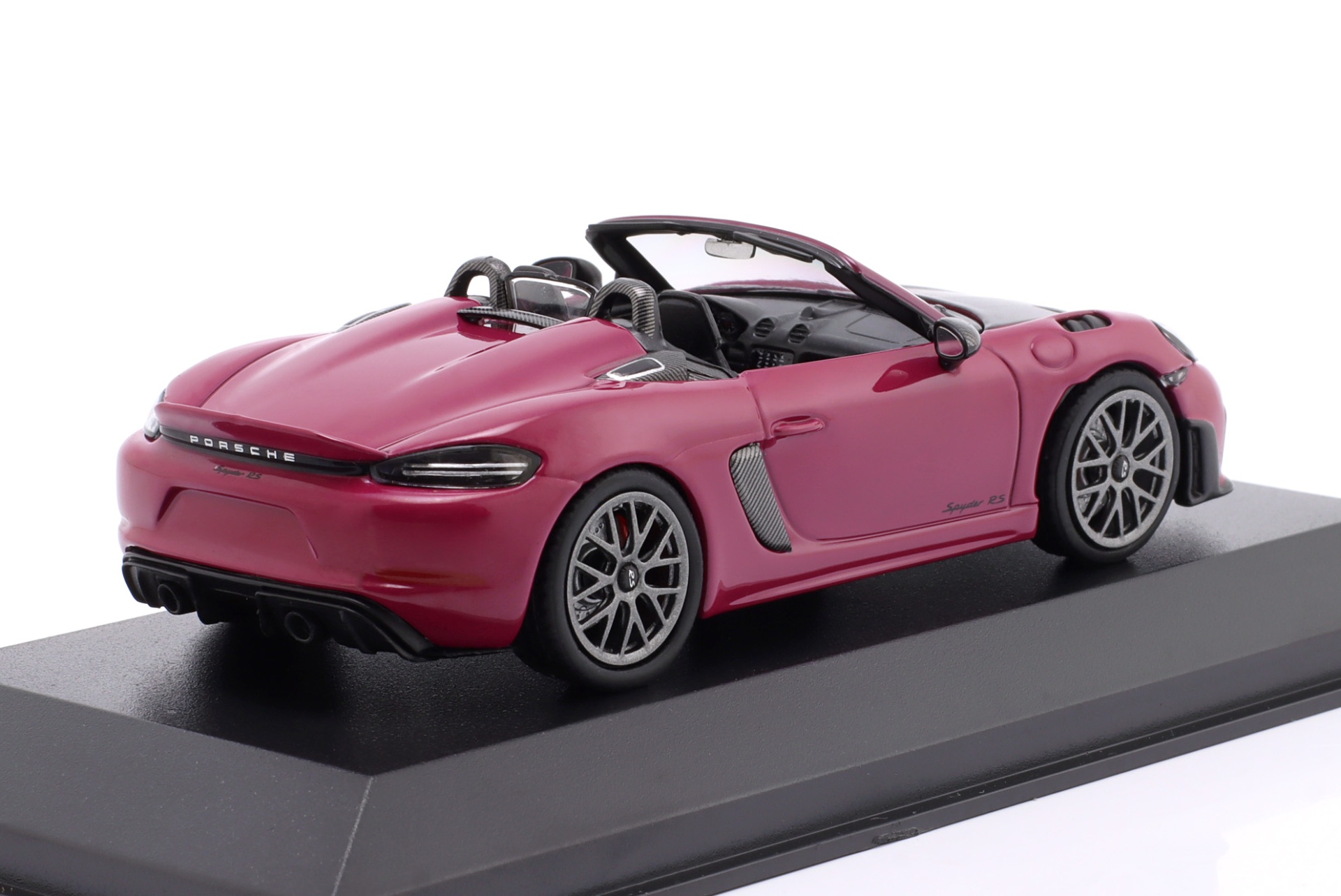 Porsche 718 Spyder RS Weissach-Paket 2023 sternrubin  