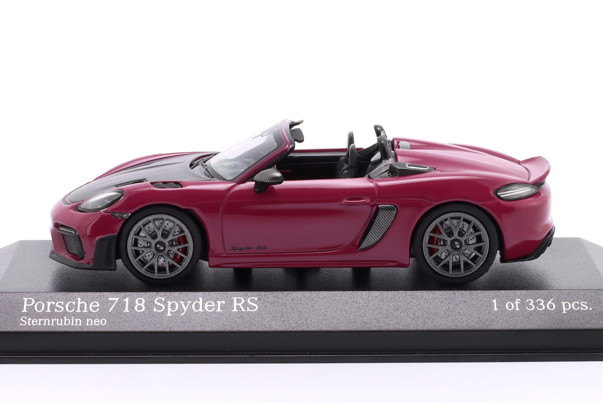 Porsche 718 Spyder RS Weissach-Paket 2023 sternrubin  