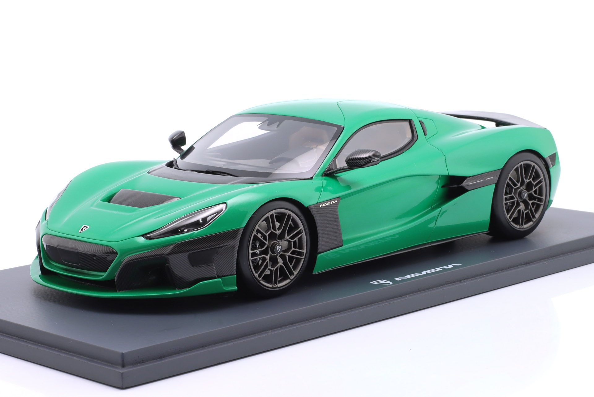 Rimac Nevera Baujahr 2022 gr&uuml;n  