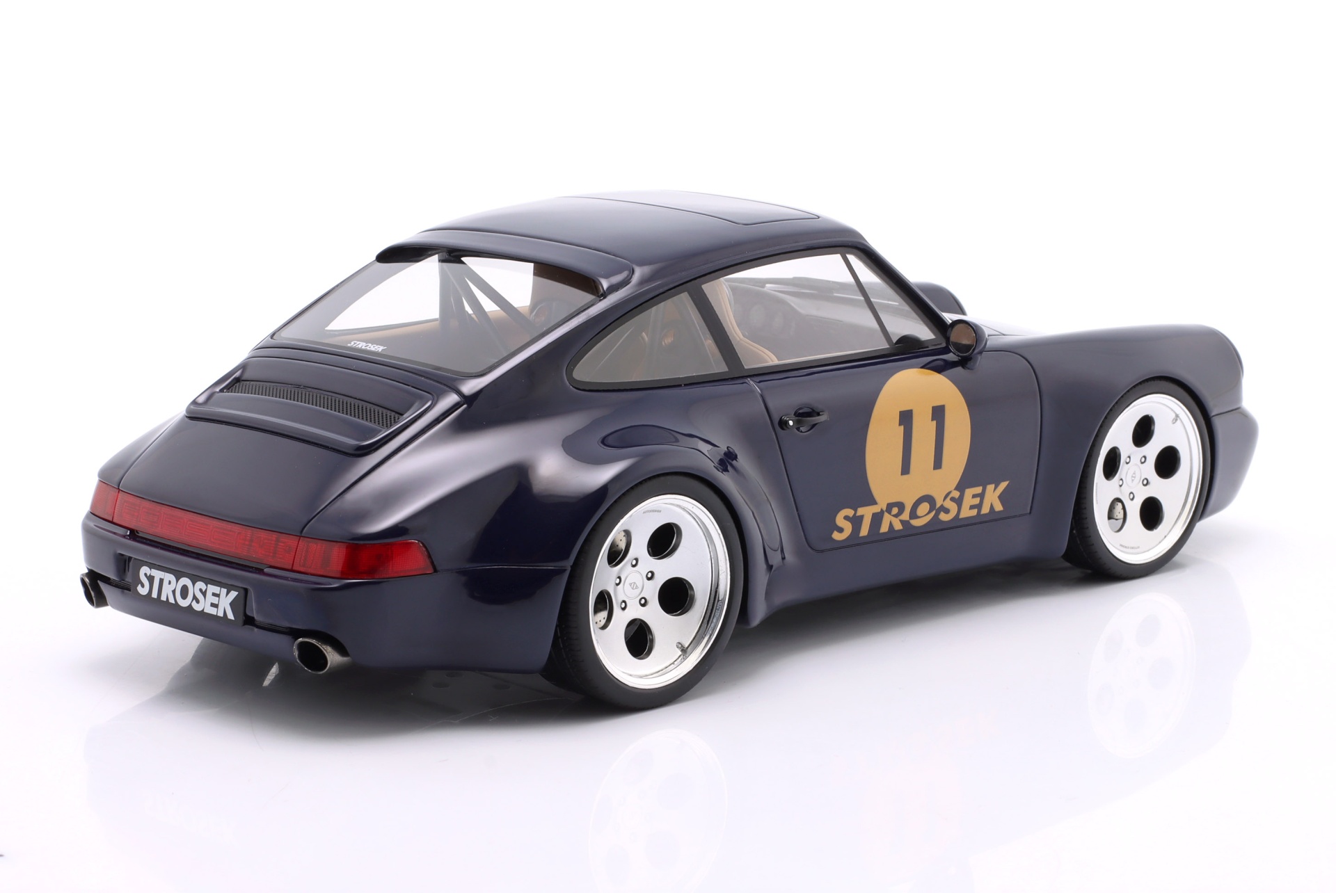 Porsche 911 Strosek Mega 30 Baujahr 2024 dunkelblau  GT-Spirit