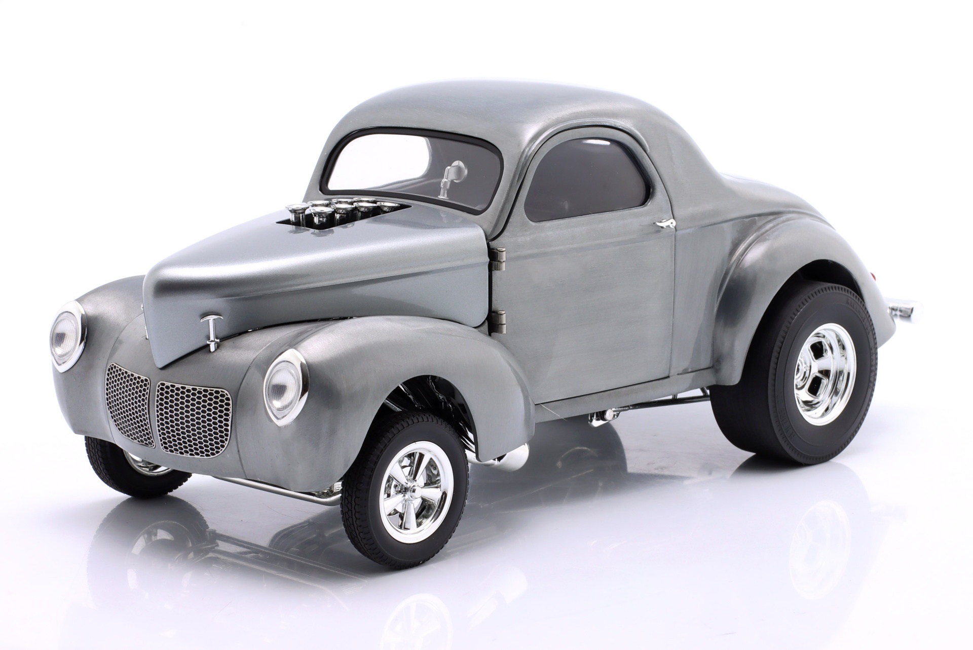 Willys Gasser Hammered Steel Baujahr 1940 clear finish  