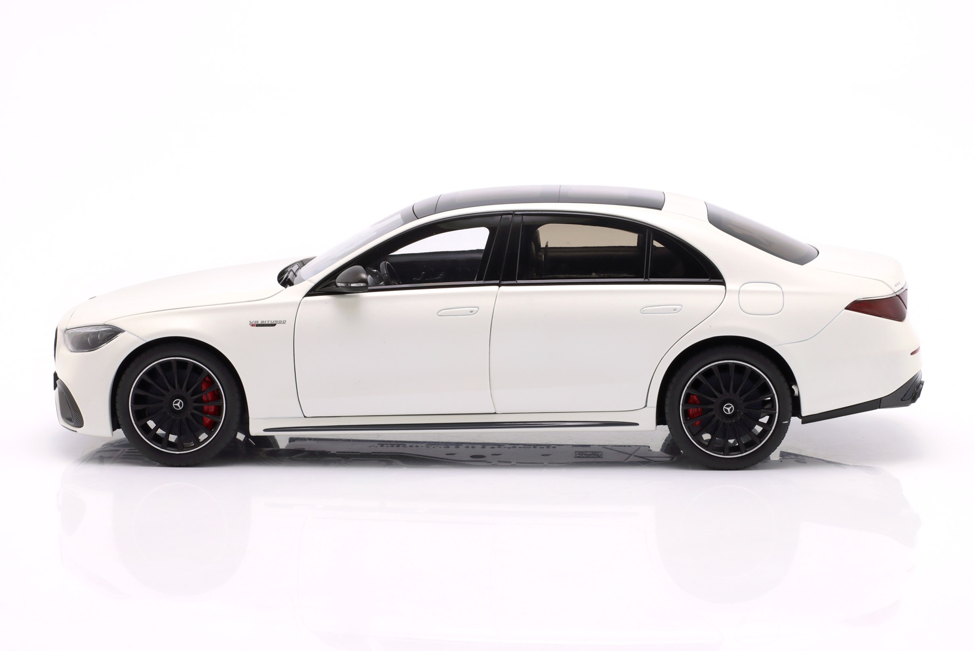 Mercedes-Benz AMG S 63 E Performance Baujahr 2022 opalithwei&szlig;  