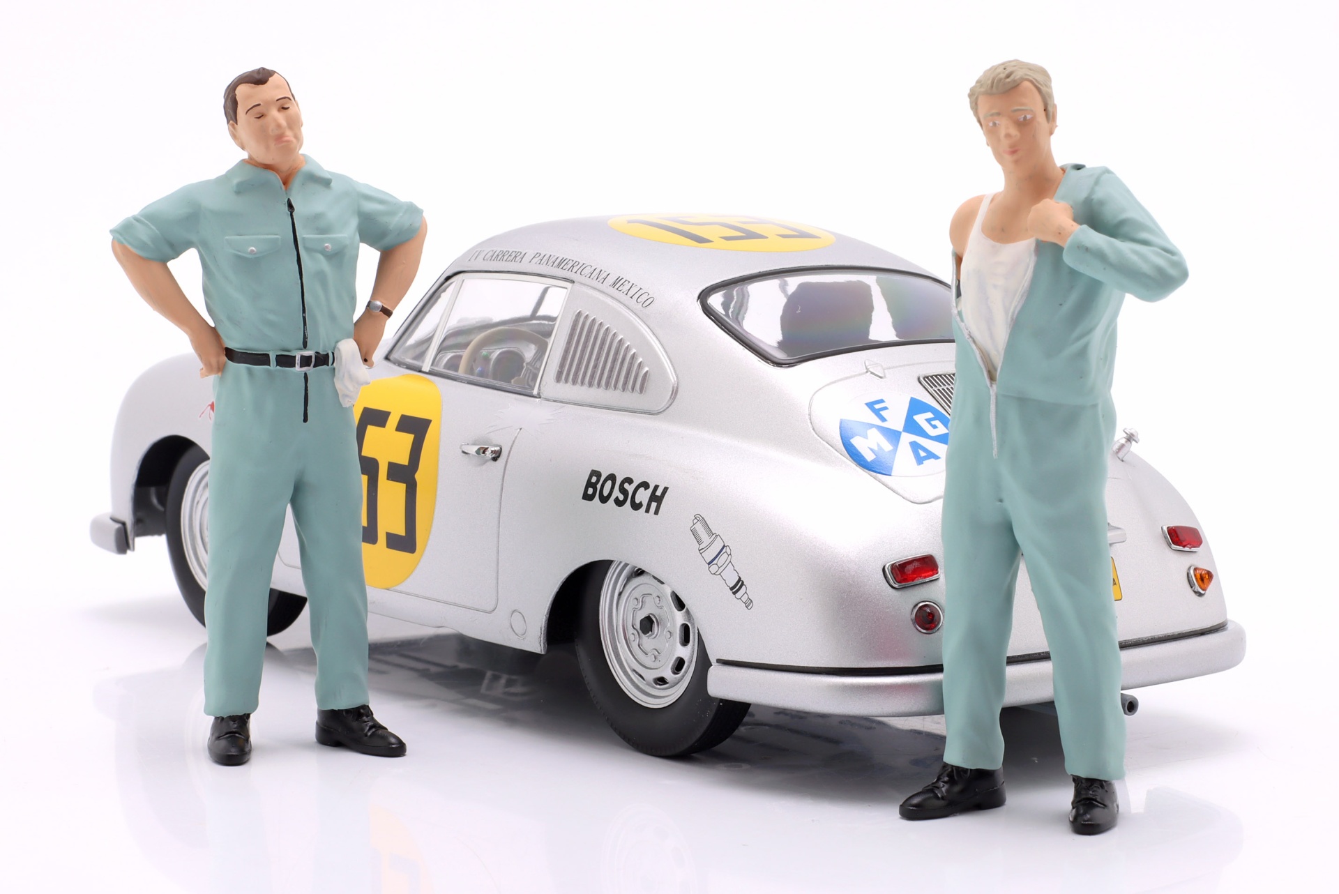 Mechaniker mit blauem Overall skeptisch - Figur  Figurenmanufaktur
