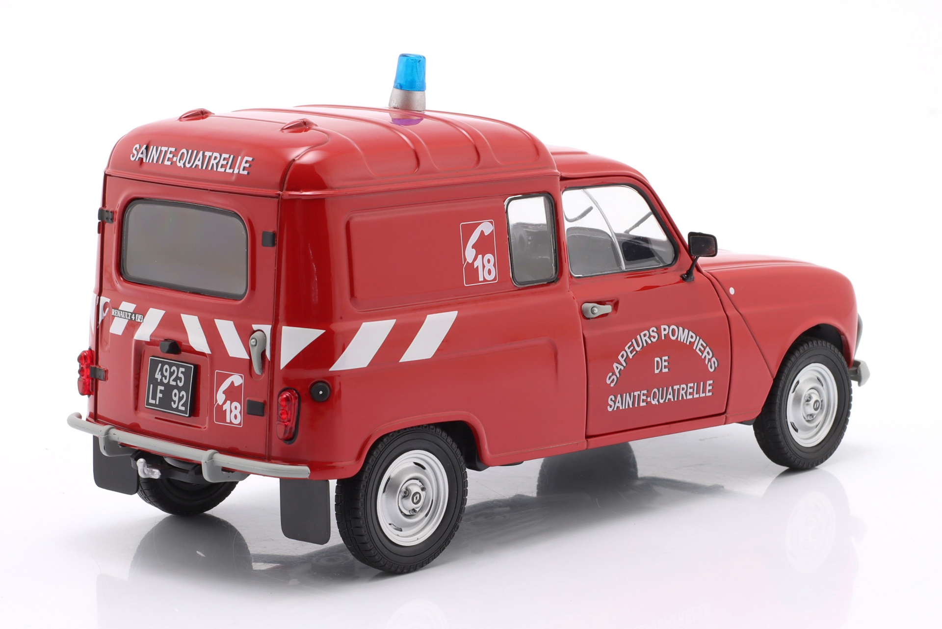 Renault 4LF4 Feuerwehr Baujahr 1976 rot  