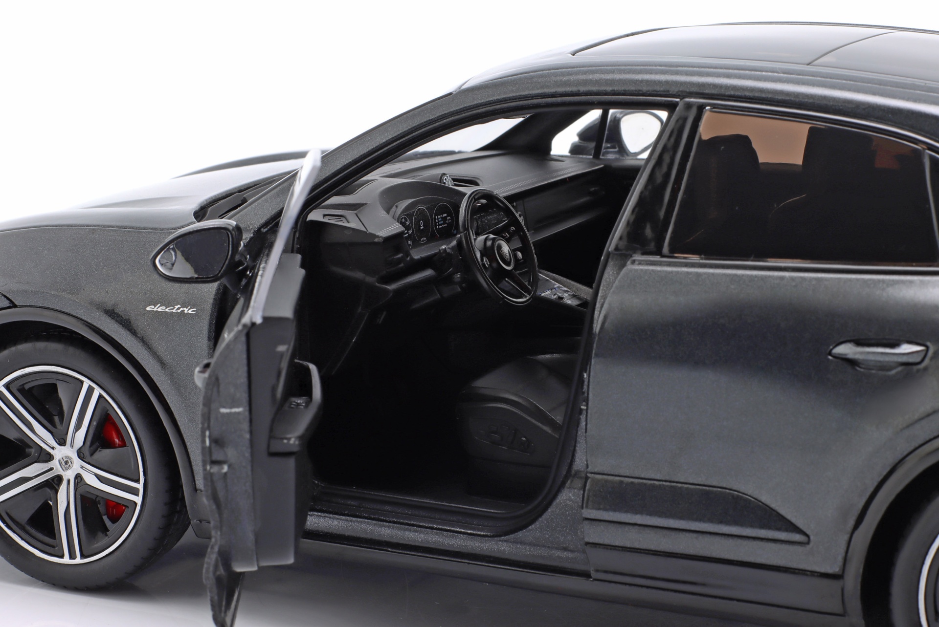 Porsche Macan Turbo H2 Baujahr 2024 volcan grau  