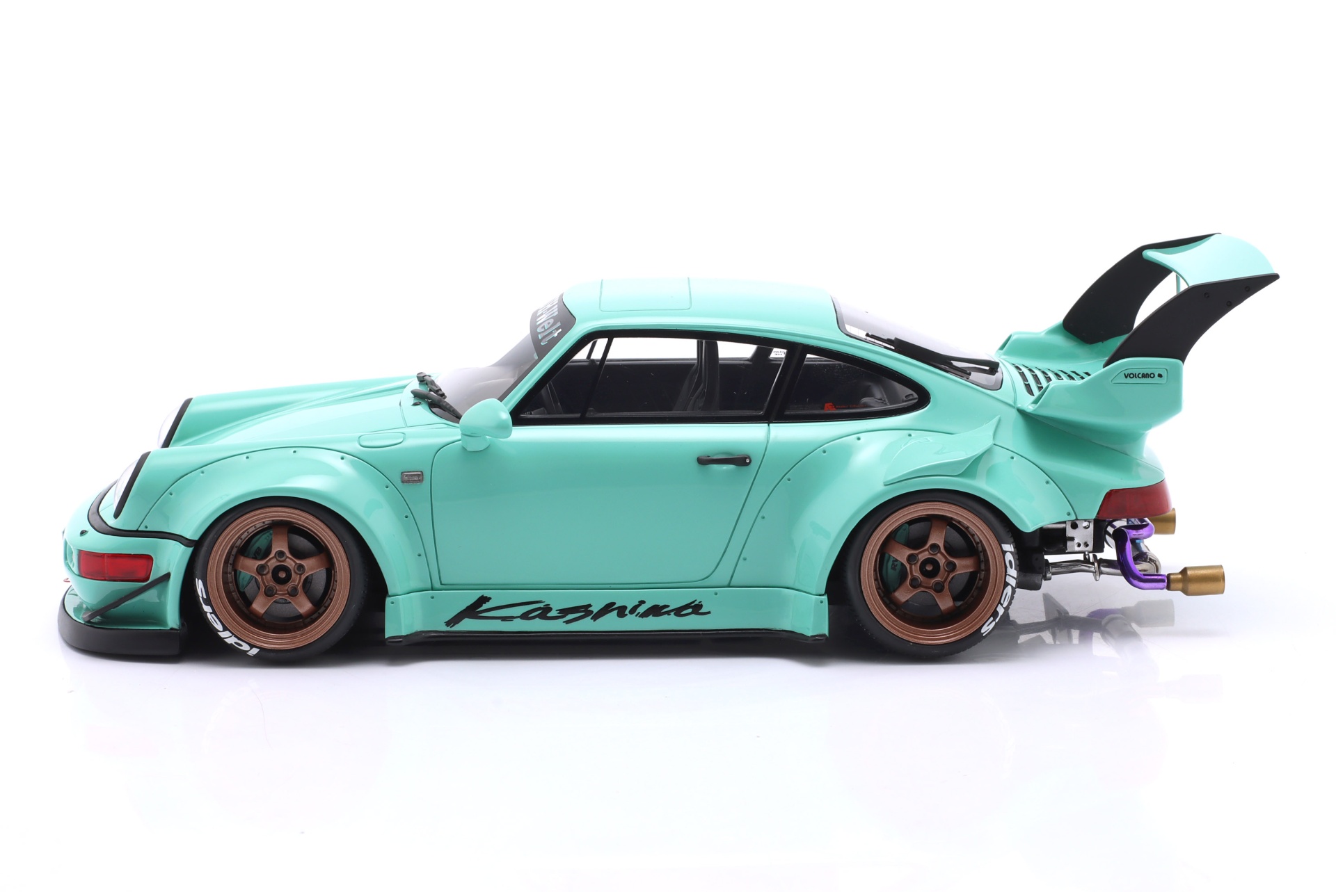 Porsche 911 (964) RWB Kashiwa Baujahr 2022  GT-Spirit