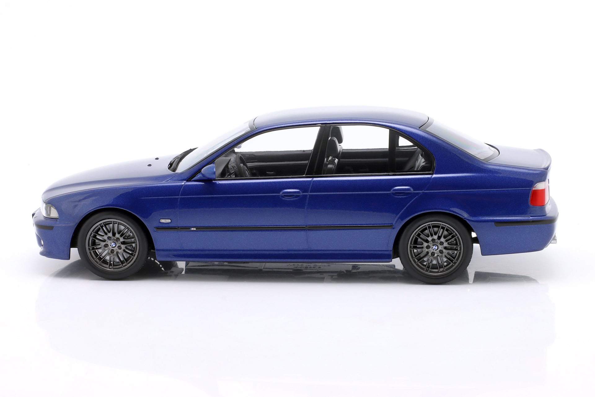 BMW M5 E39 Baujahr 1998 blaumetallic  