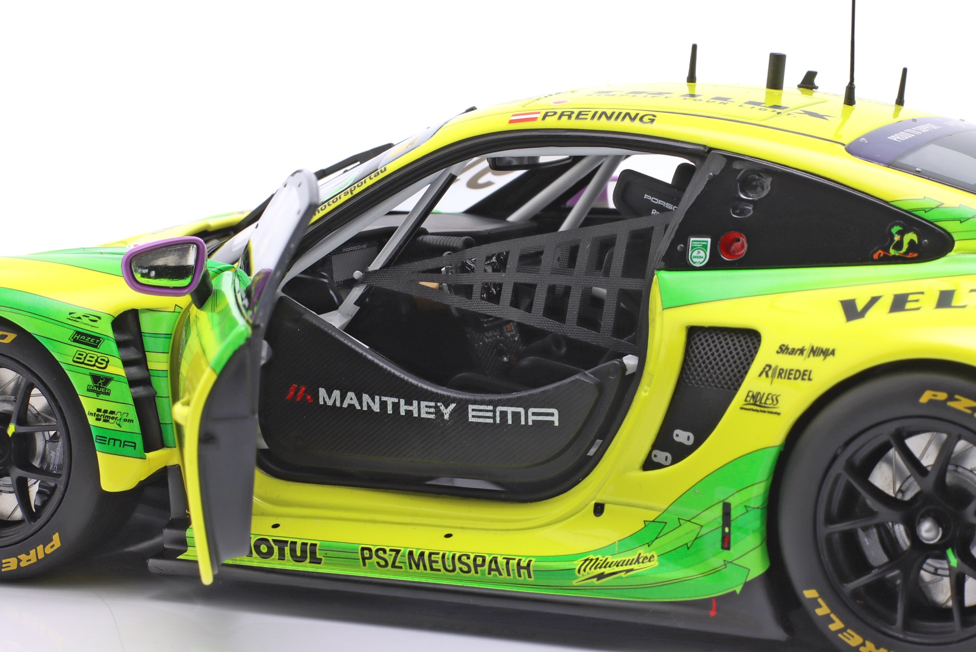 Porsche 911 GT3 R #91 DTM 2025 Thomas Preining Manthey Grello  