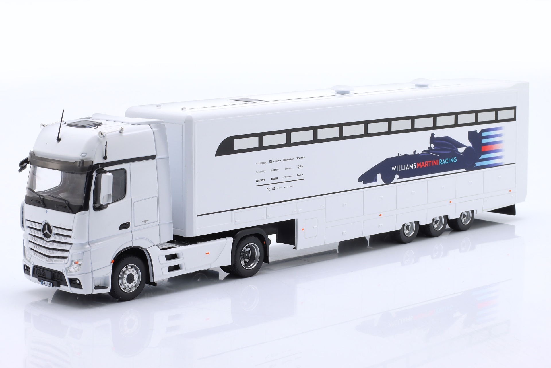 Mercedes-Benz Actros MP4 Williams Martini Racing Renntransporter Formel 1 2016 wei&szlig;  
