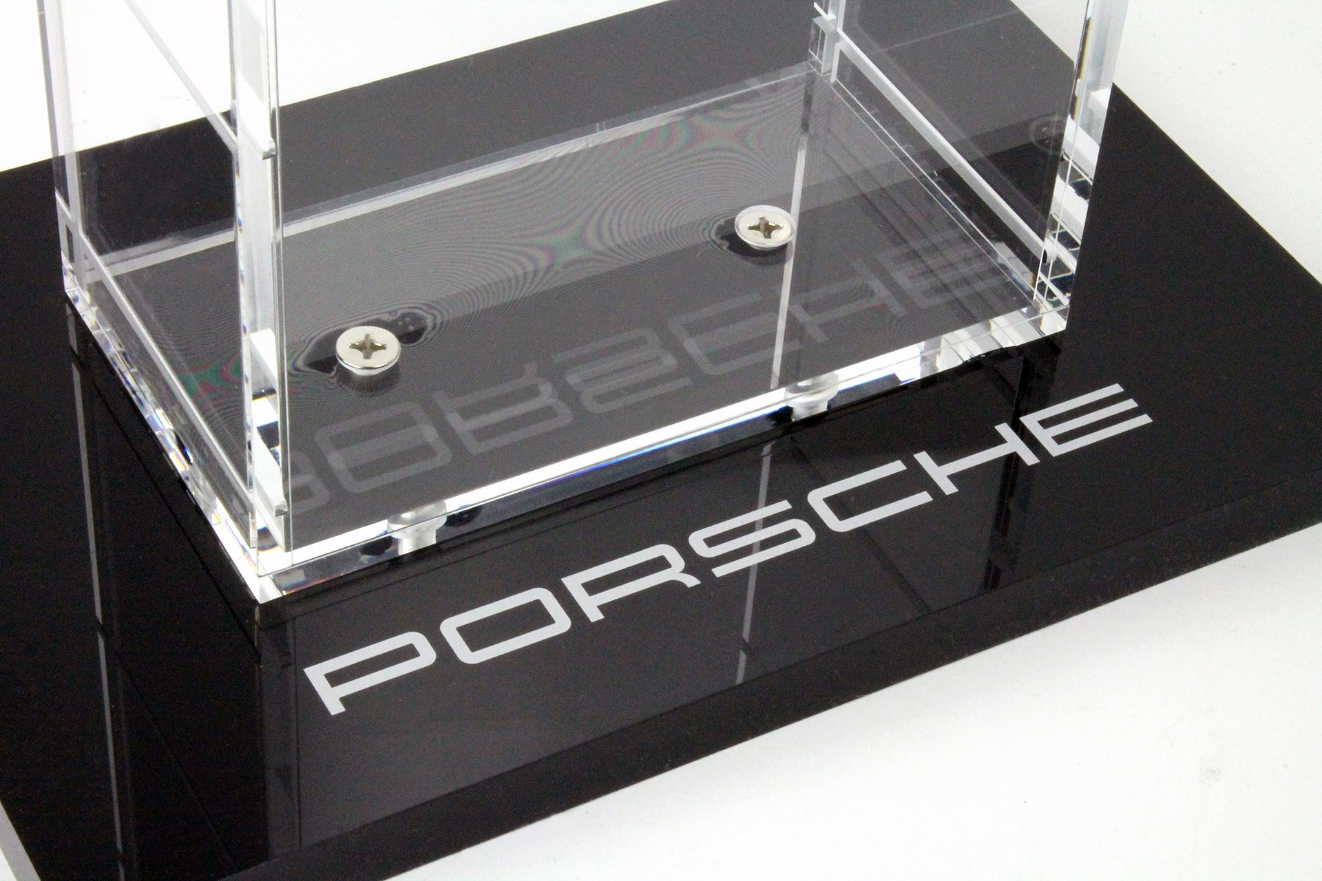 Porsche Acryl Vitrine - Stand Version f&uuml;r bis zu 10 Modelle in  